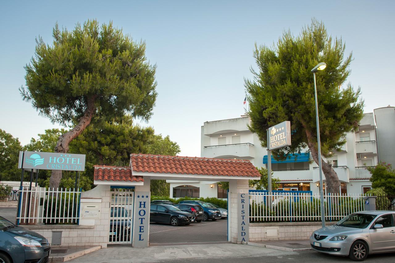 Hotel Cristalda Vieste Exterior photo